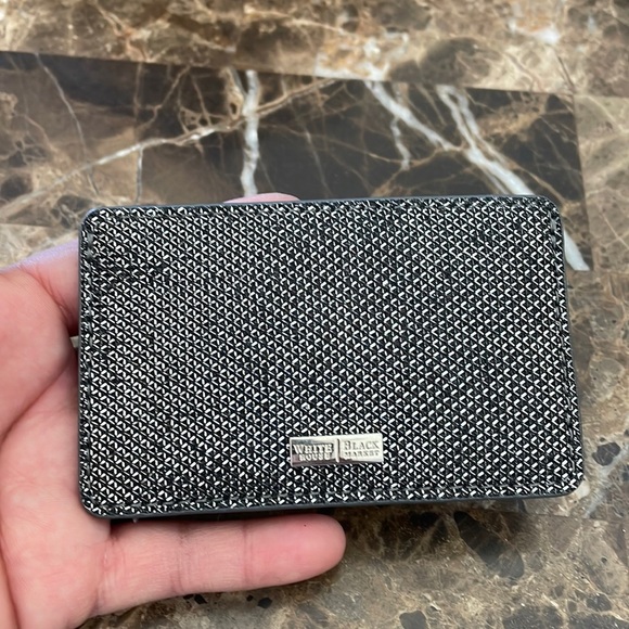 White House Black Market Handbags - Cards Holder